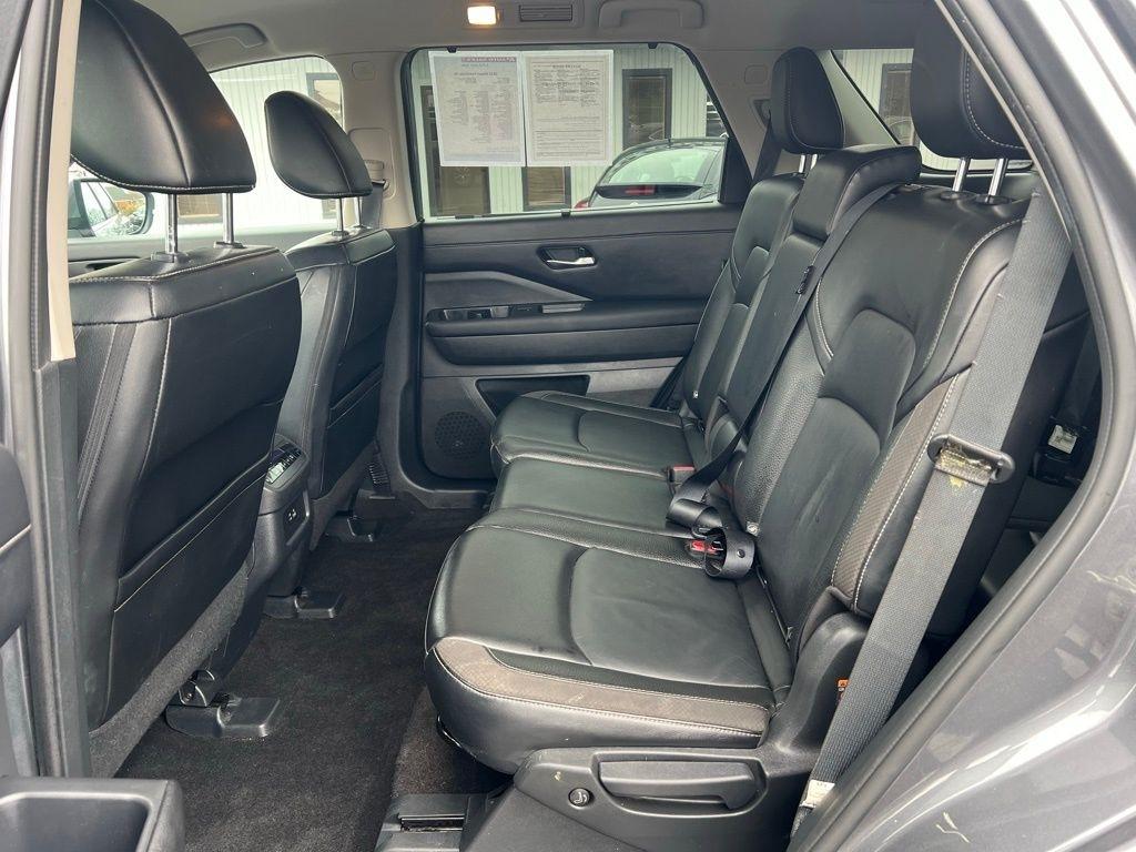 Nissan Pathfinder SL 4WD 2023