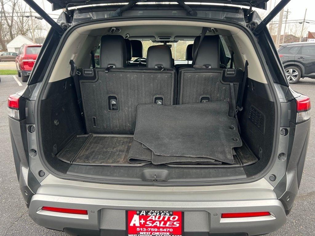 Nissan Pathfinder SL 4WD 2023