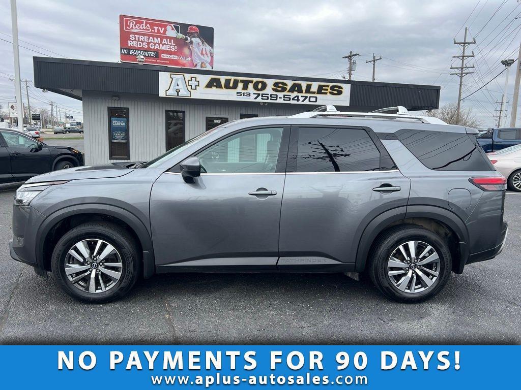 Nissan Pathfinder SL 4WD 2023