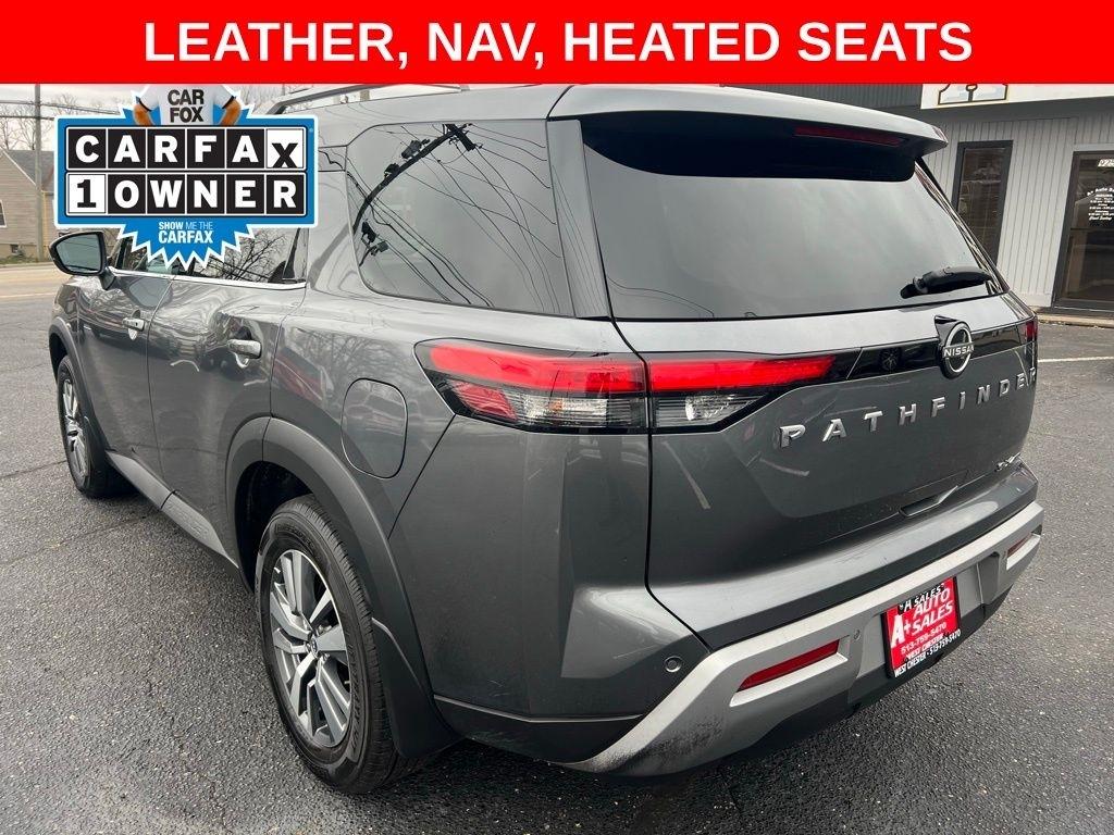 Nissan Pathfinder SL 4WD 2023