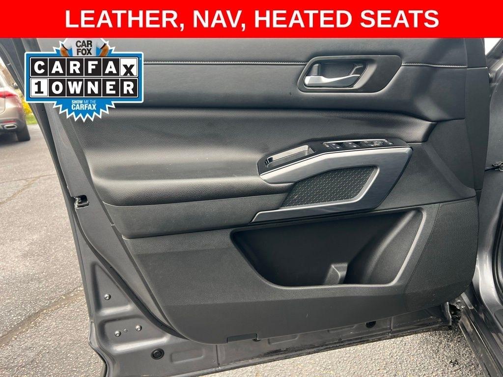 Nissan Pathfinder SL 4WD 2023