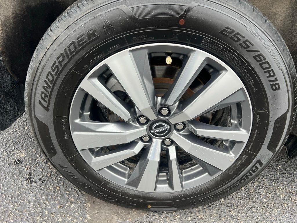 Nissan Pathfinder SL 4WD 2023