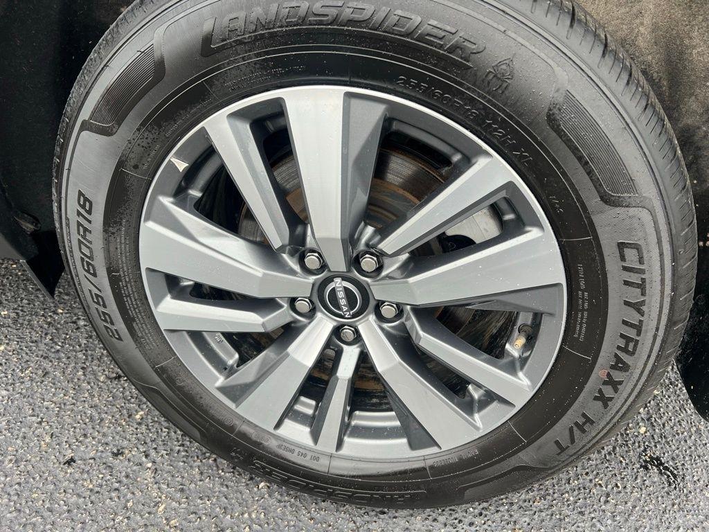 Nissan Pathfinder SL 4WD 2023