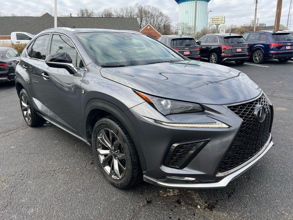 Lexus NX 300 F SPORT 2021