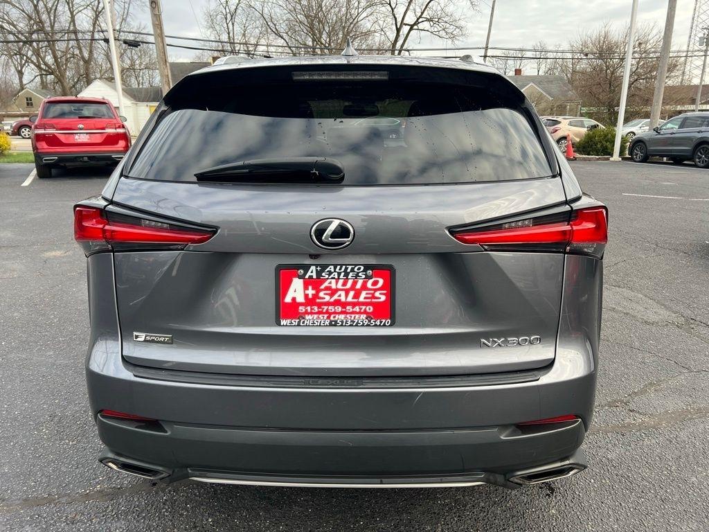 Lexus NX 300 F SPORT 2021