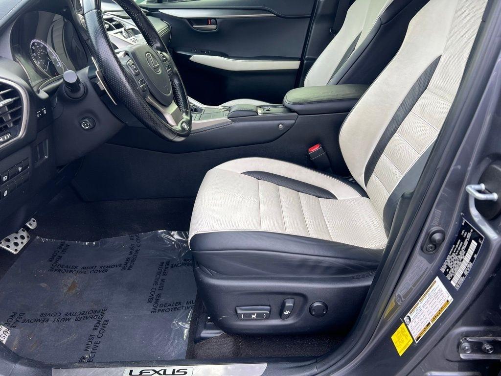 Lexus NX 300 F SPORT 2021