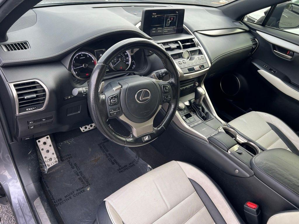 Lexus NX 300 F SPORT 2021