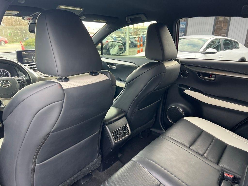 Lexus NX 300 F SPORT 2021