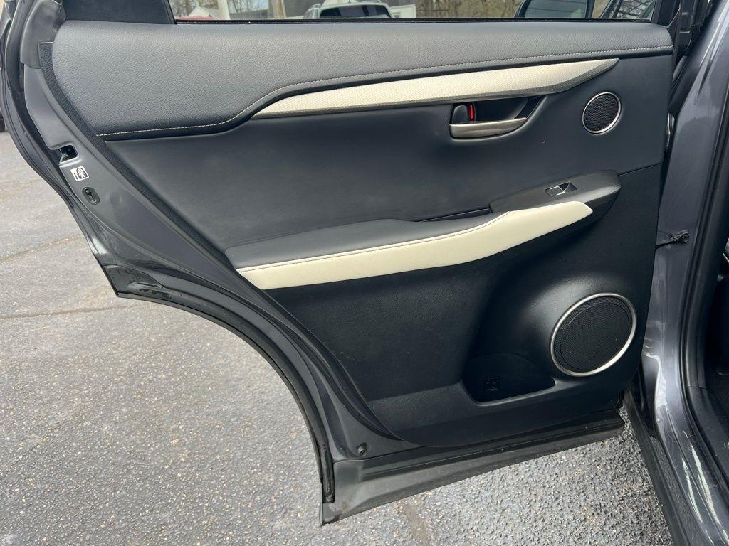 Lexus NX 300 F SPORT 2021