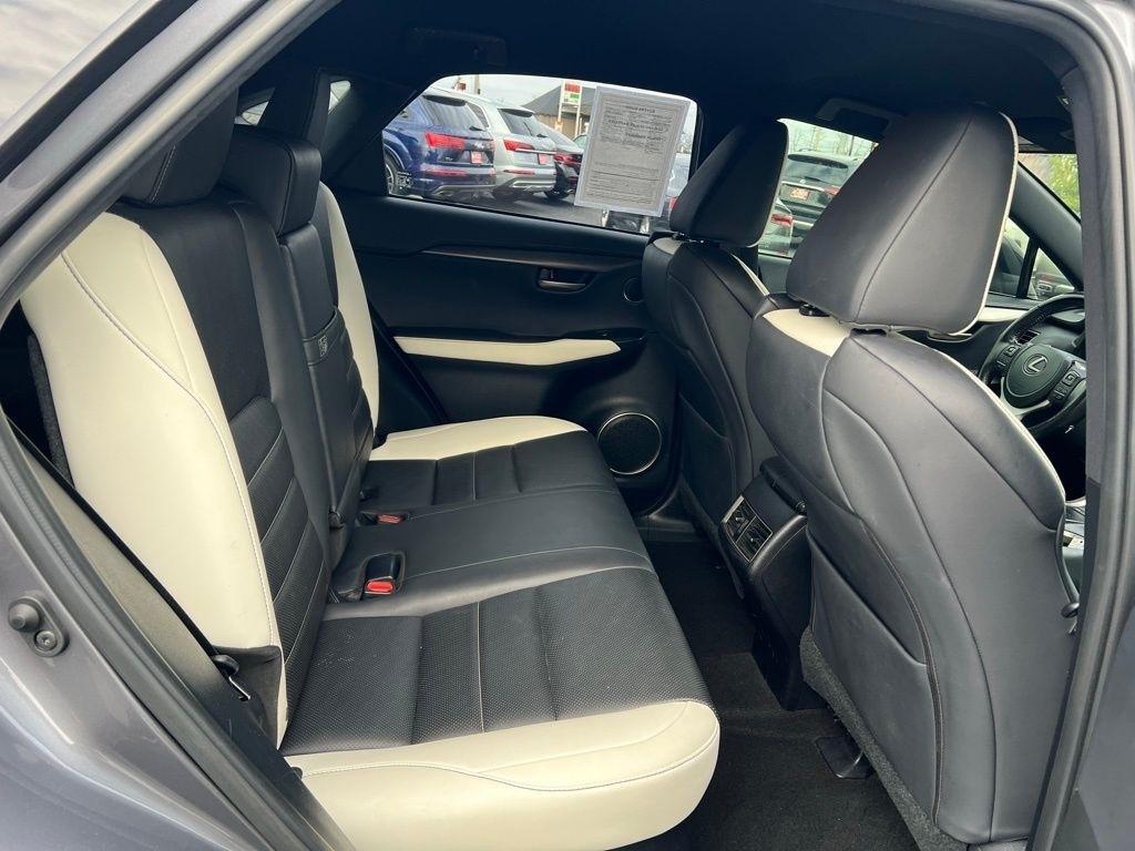 Lexus NX 300 F SPORT 2021