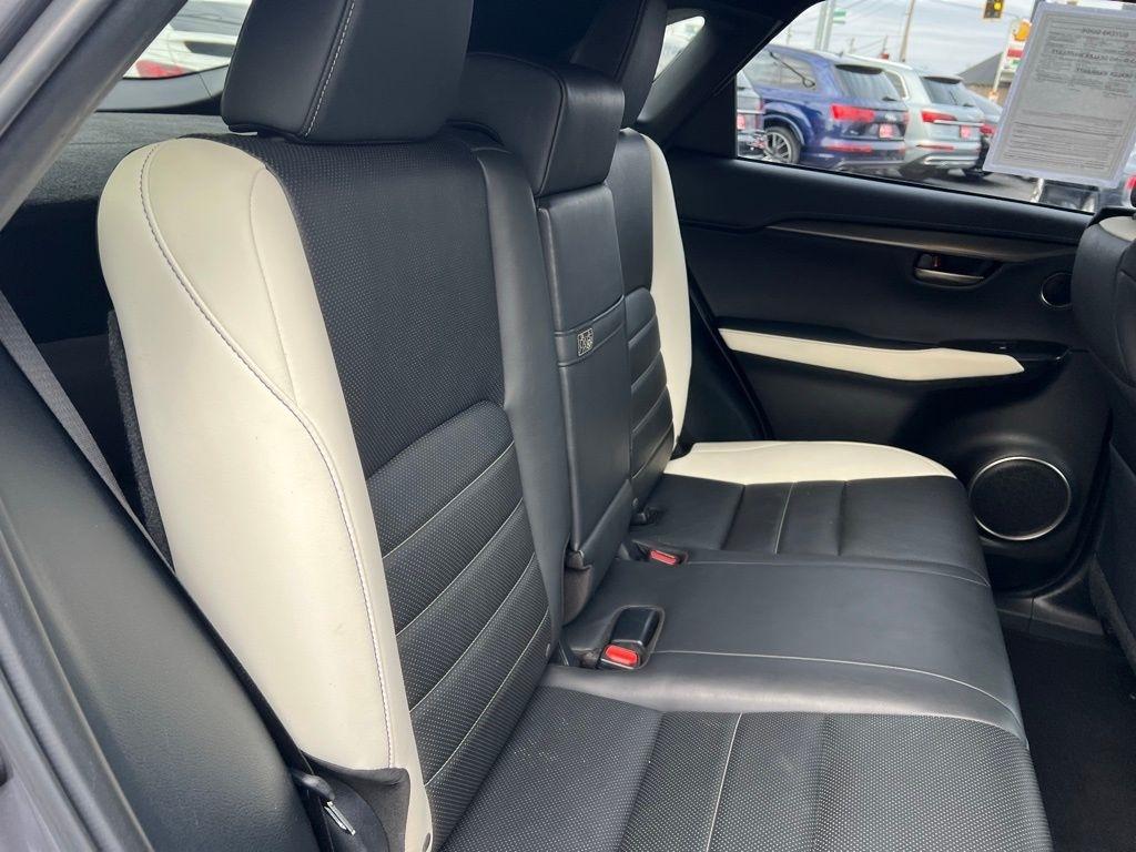 Lexus NX 300 F SPORT 2021