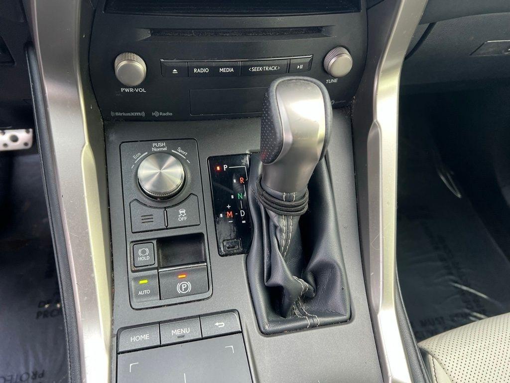 Lexus NX 300 F SPORT 2021