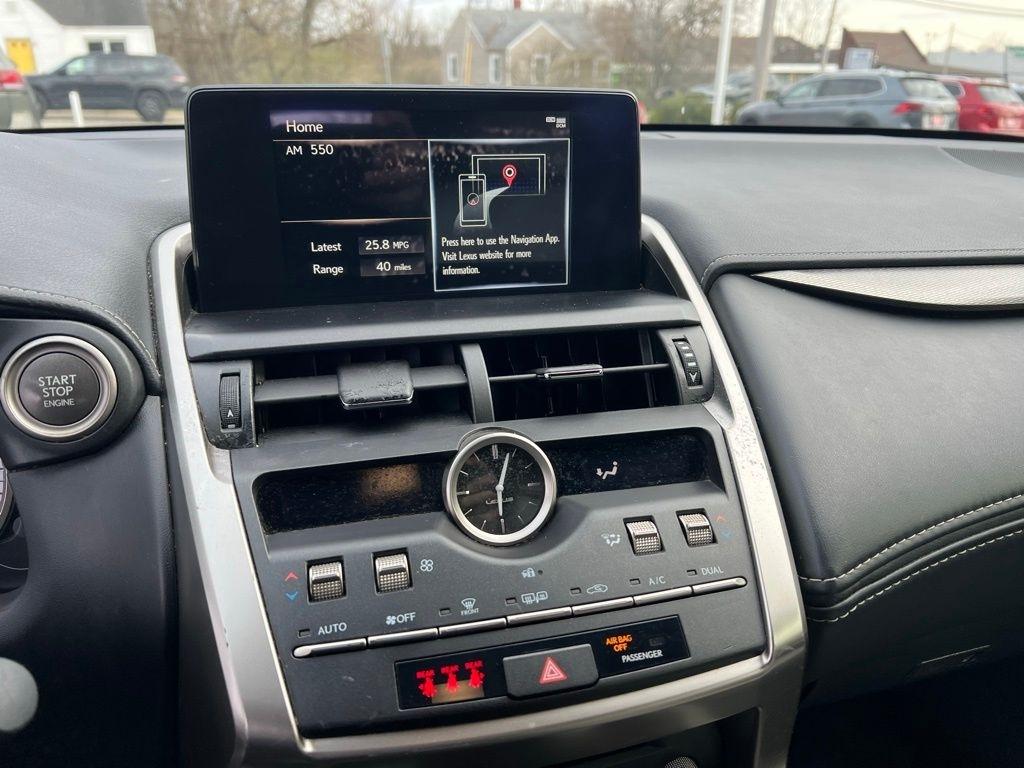 Lexus NX 300 F SPORT 2021