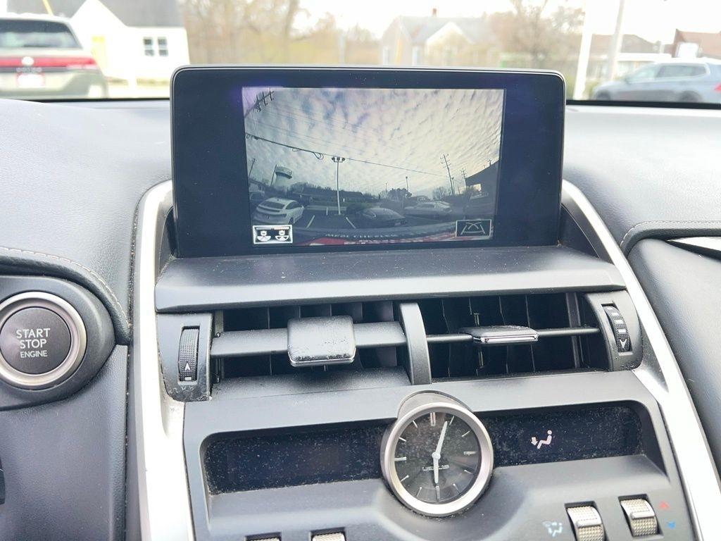 Lexus NX 300 F SPORT 2021