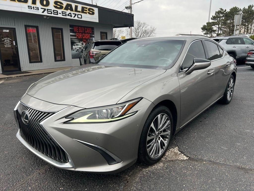 Lexus ES 350 F SPORT 2019