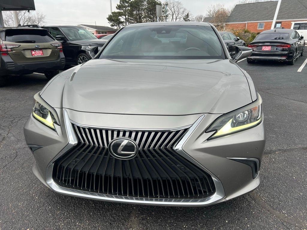 Lexus ES 350 F SPORT 2019