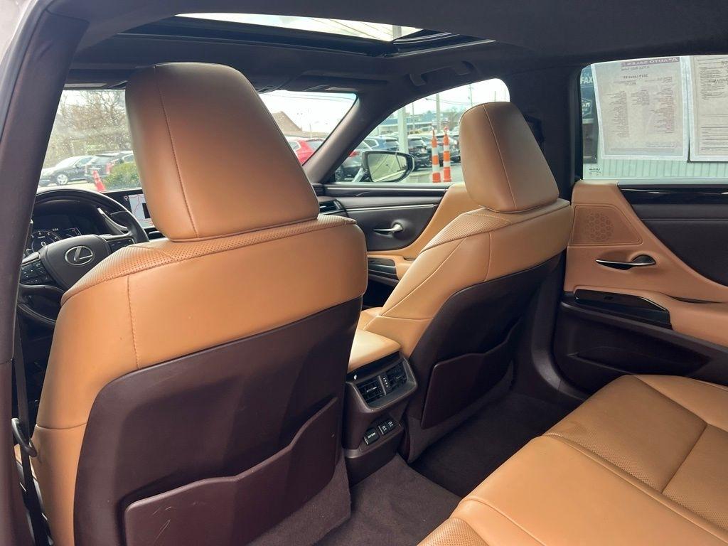 Lexus ES 350 F SPORT 2019