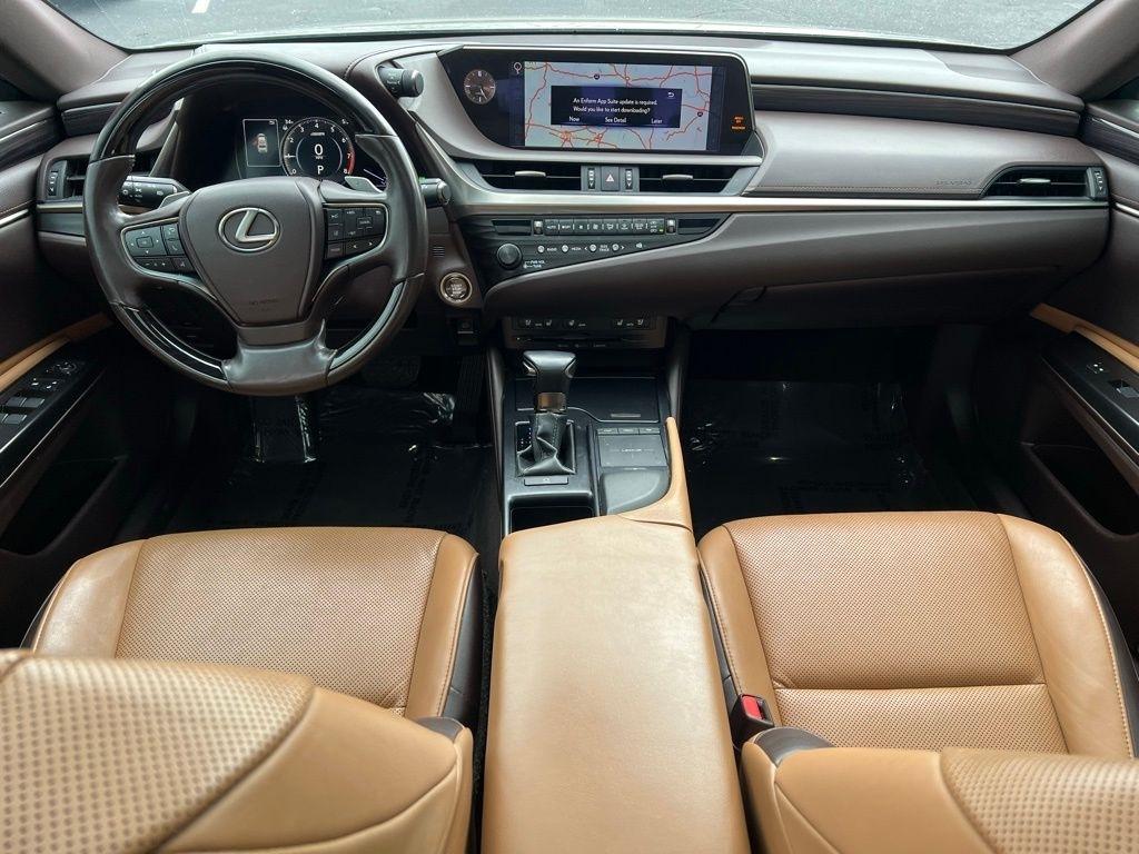 Lexus ES 350 F SPORT 2019