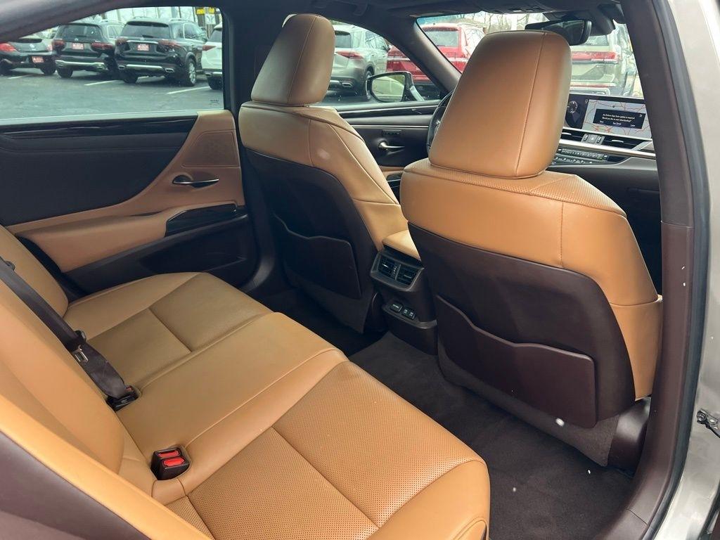 Lexus ES 350 F SPORT 2019