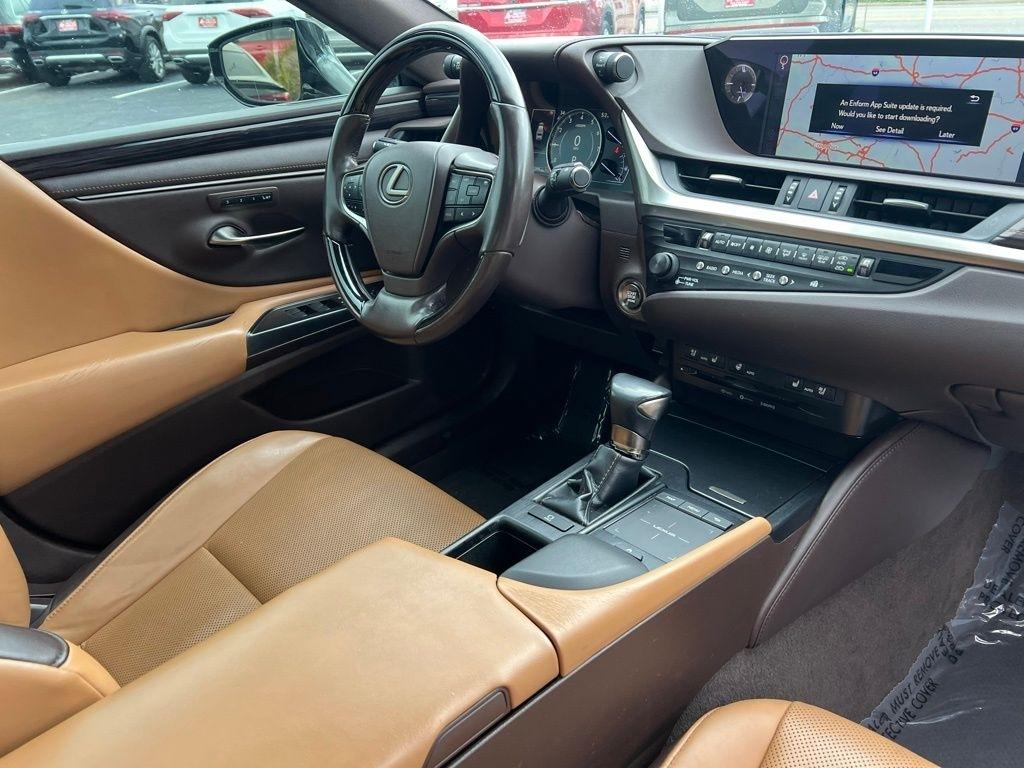 Lexus ES 350 F SPORT 2019
