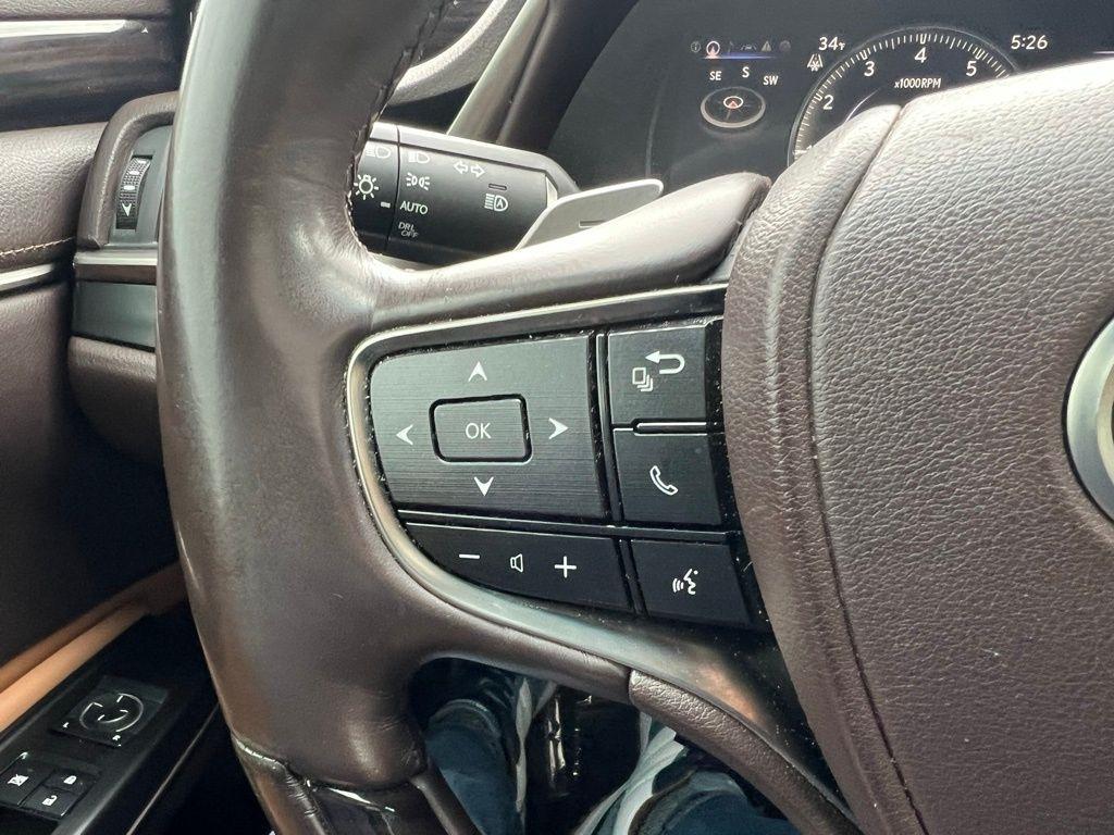 Lexus ES 350 F SPORT 2019