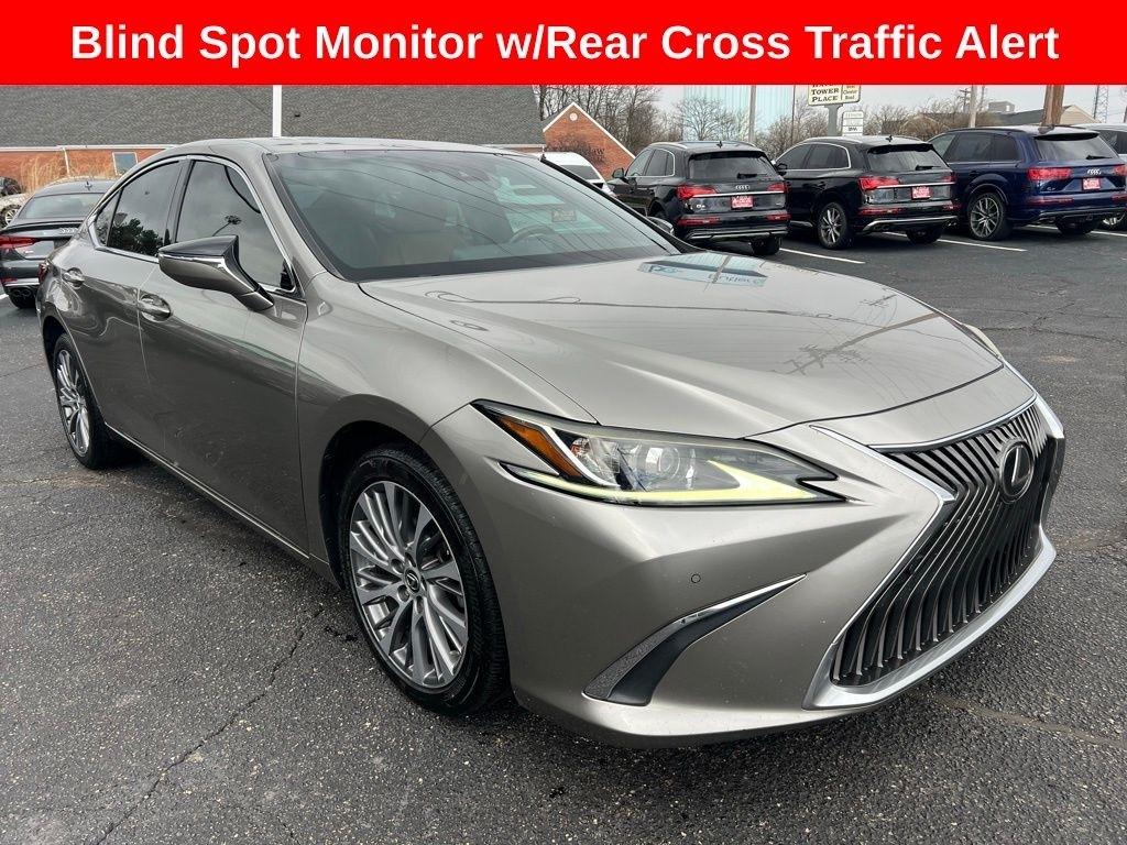 Lexus ES 350 F SPORT 2019