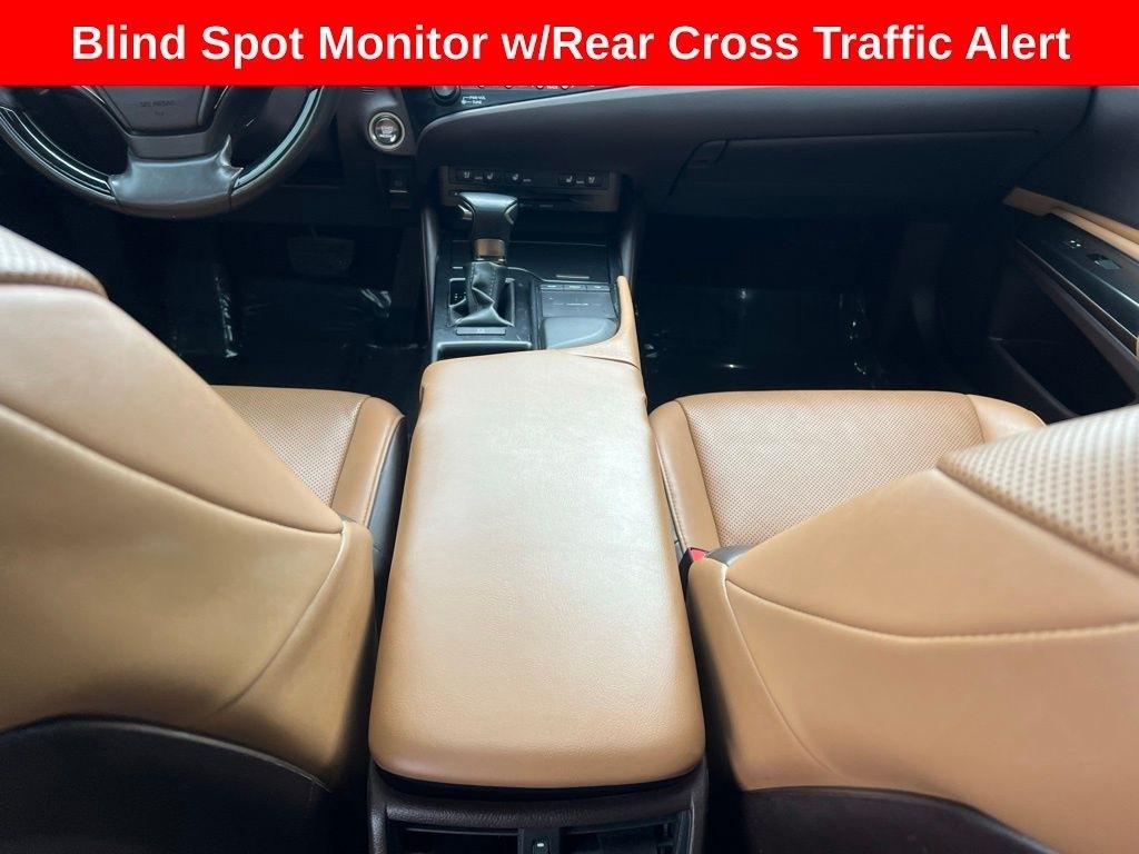 Lexus ES 350 F SPORT 2019