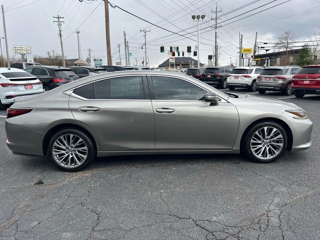 Lexus ES 350 F SPORT 2019