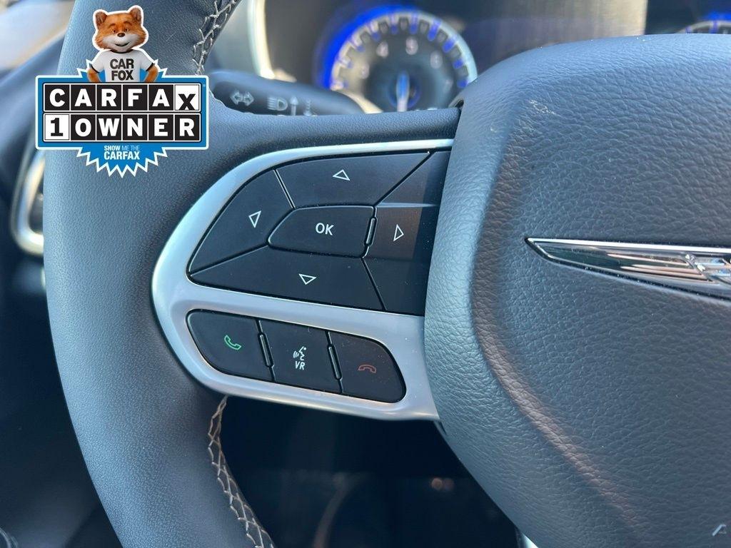 Chrysler Pacifica Select 2025