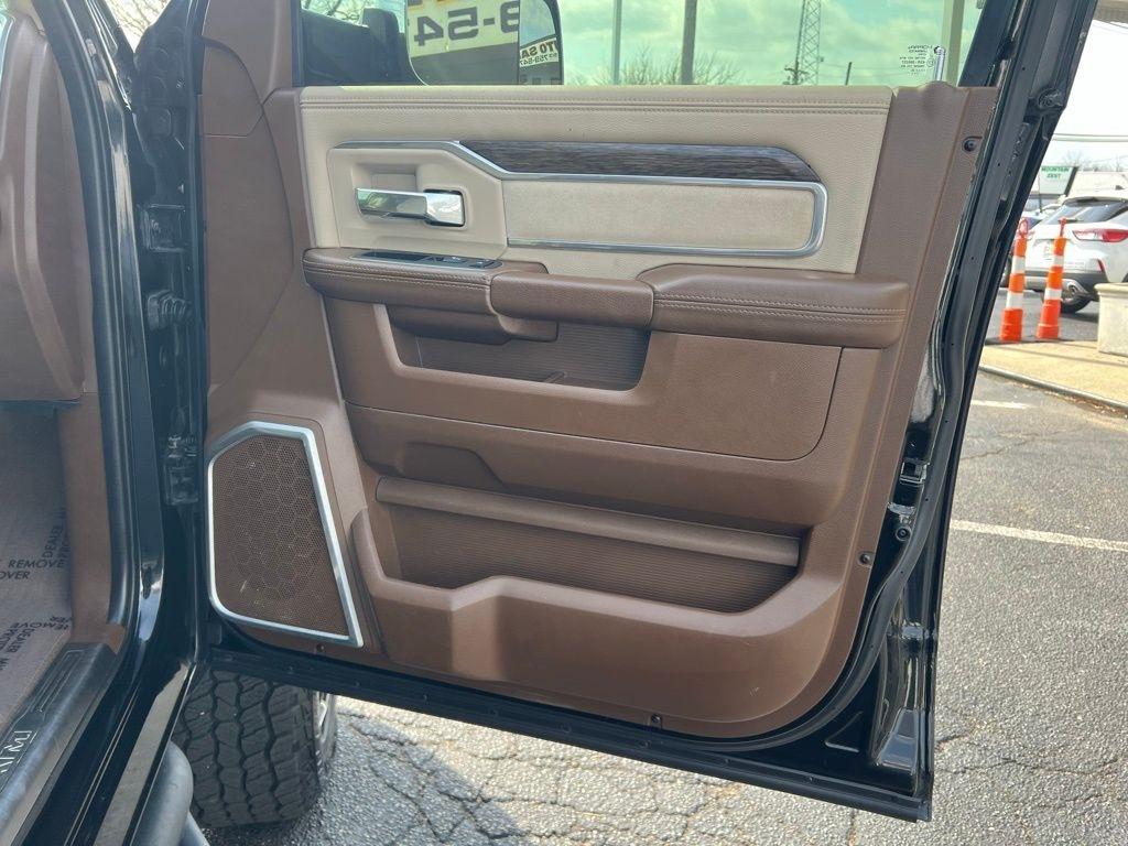 RAM 2500 Laramie Mega Cab 4WD 2020