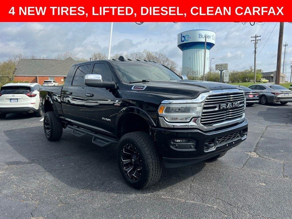 RAM 2500 Laramie Mega Cab 4WD 2020