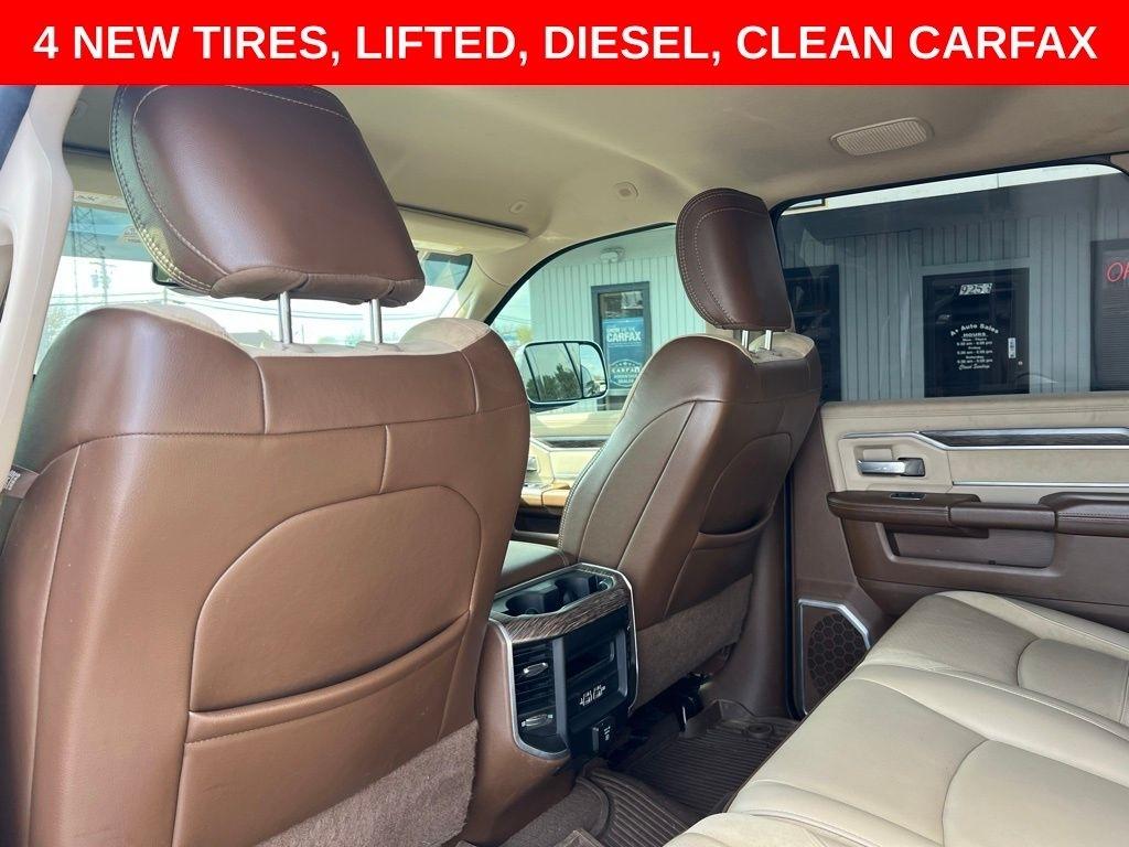 RAM 2500 Laramie Mega Cab 4WD 2020