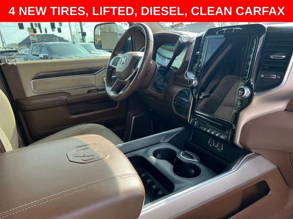 RAM 2500 Laramie Mega Cab 4WD 2020