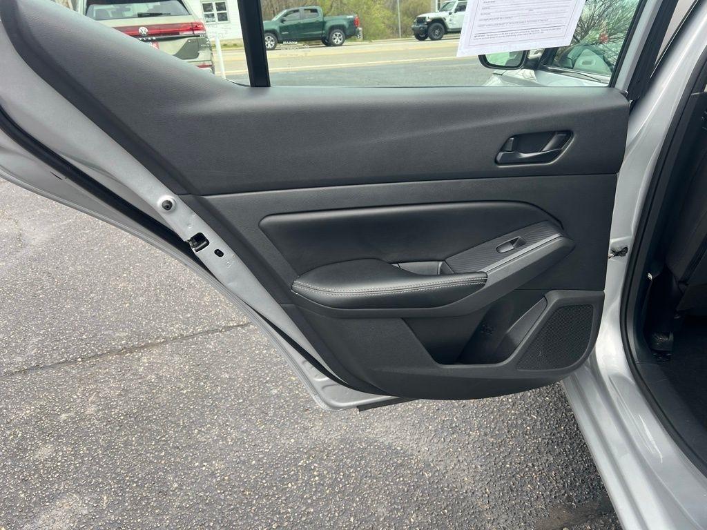 Nissan Altima 2.5 SV 2024