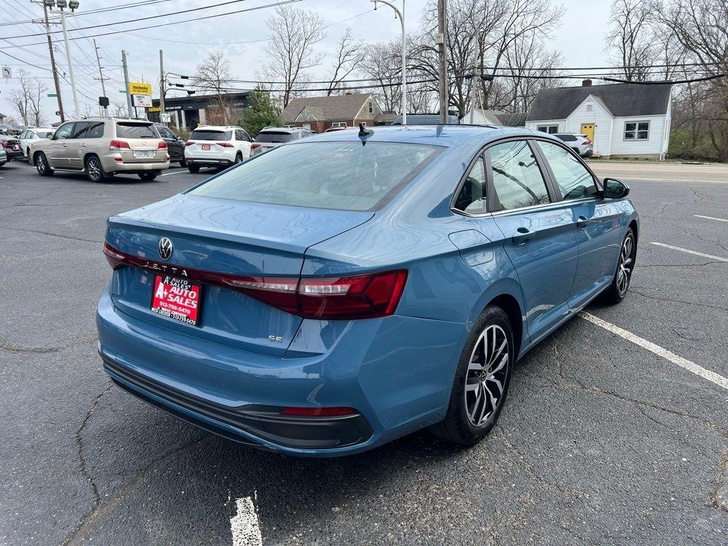 Volkswagen Jetta SE 2025