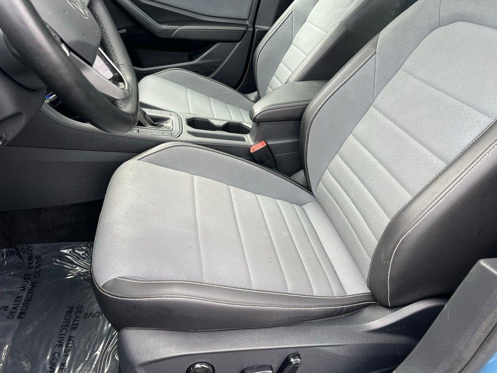 Volkswagen Jetta SE 2025