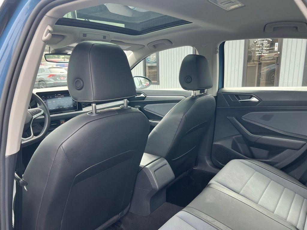 Volkswagen Jetta SE 2025