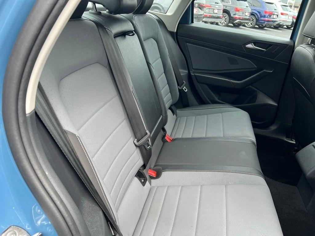 Volkswagen Jetta SE 2025