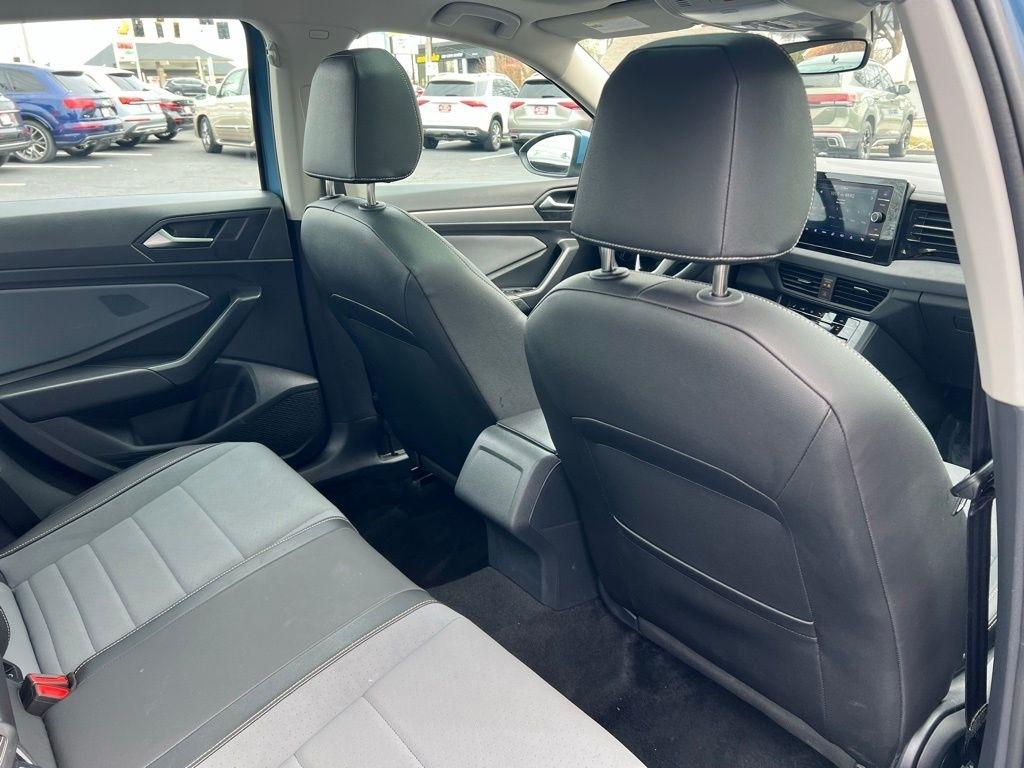 Volkswagen Jetta SE 2025