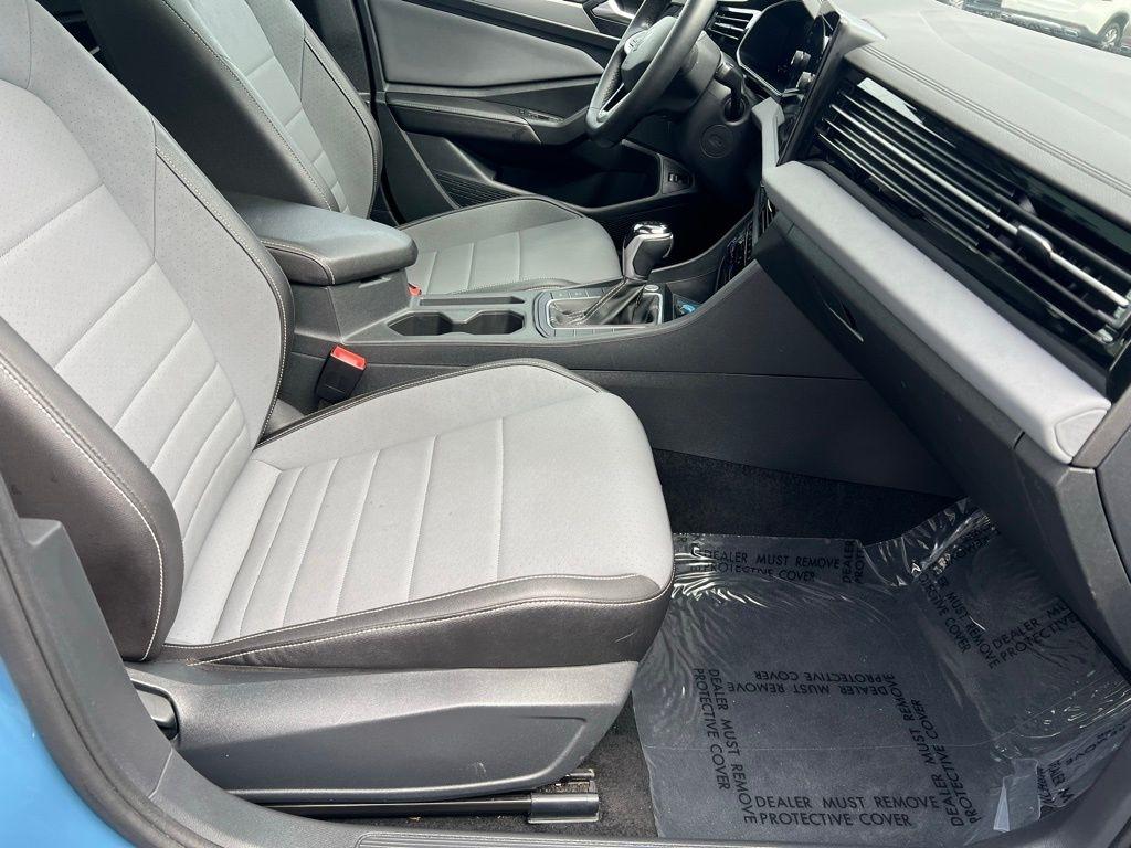 Volkswagen Jetta SE 2025