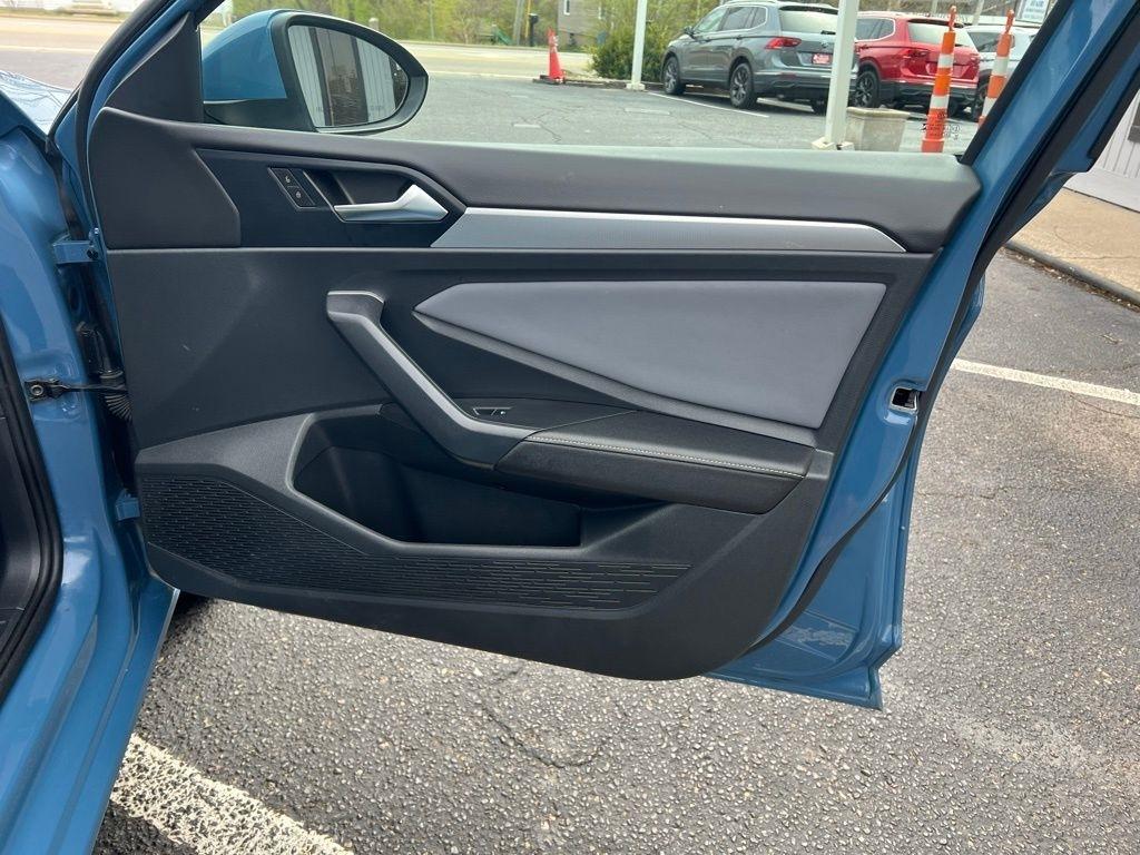 Volkswagen Jetta SE 2025