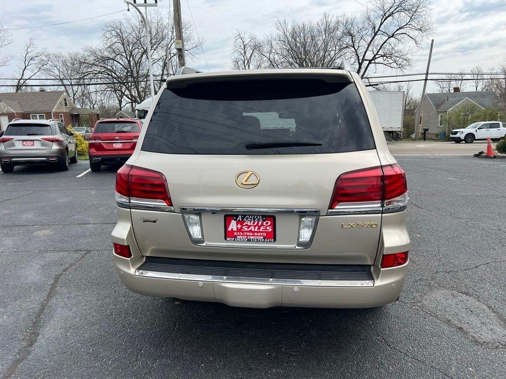 Lexus LX 570 Sport Utility 2013
