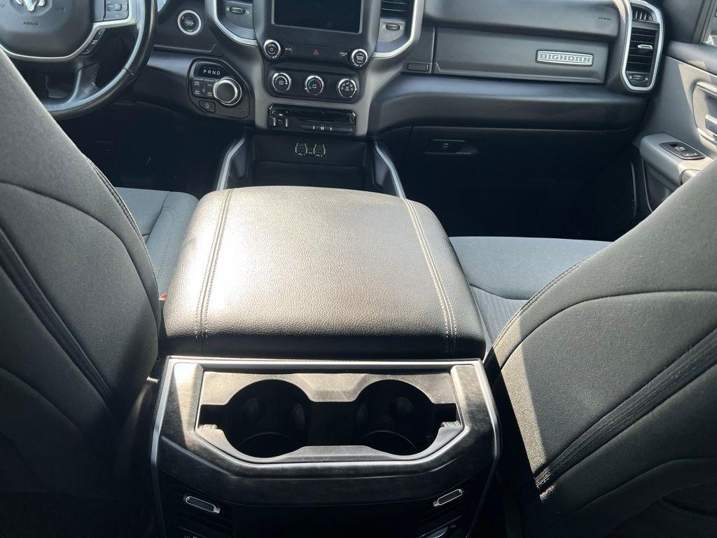 RAM 1500 Big Horn Crew Cab SWB 4WD 2021