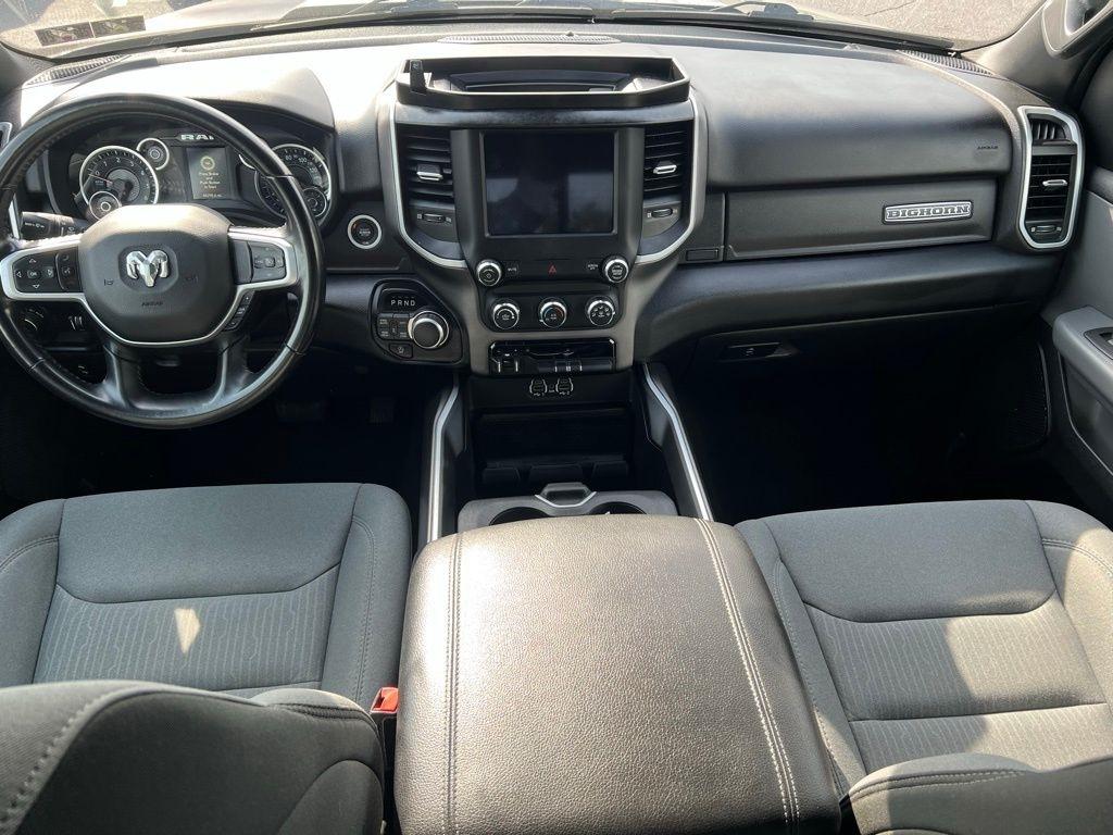 RAM 1500 Big Horn Crew Cab SWB 4WD 2021