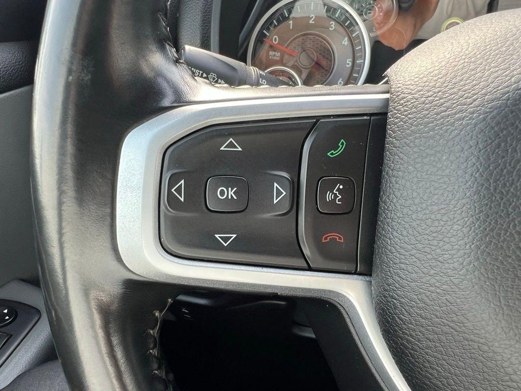 RAM 1500 Big Horn Crew Cab SWB 4WD 2021