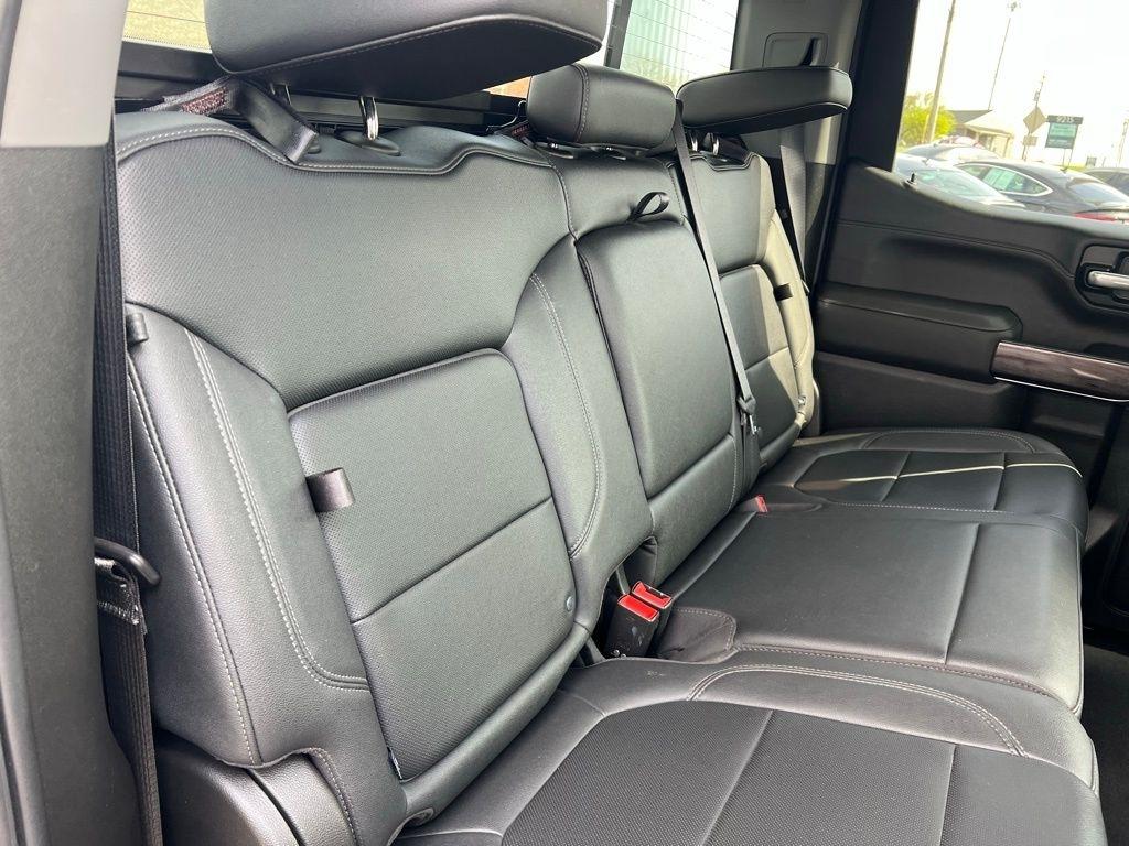 Chevrolet Silverado 1500 Limited LTZ Crew Cab 4WD 2022