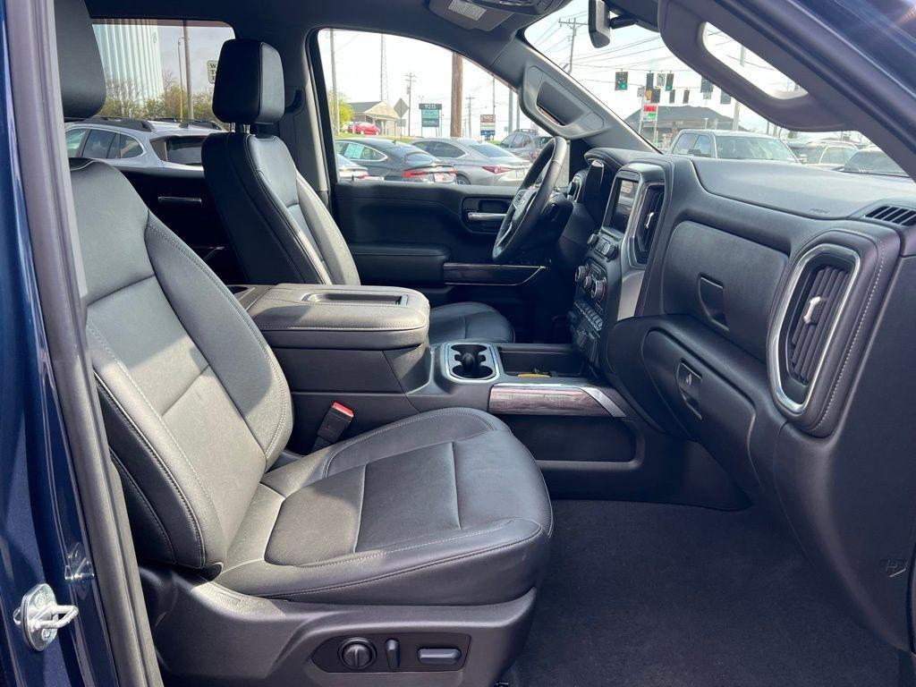 Chevrolet Silverado 1500 Limited LTZ Crew Cab 4WD 2022