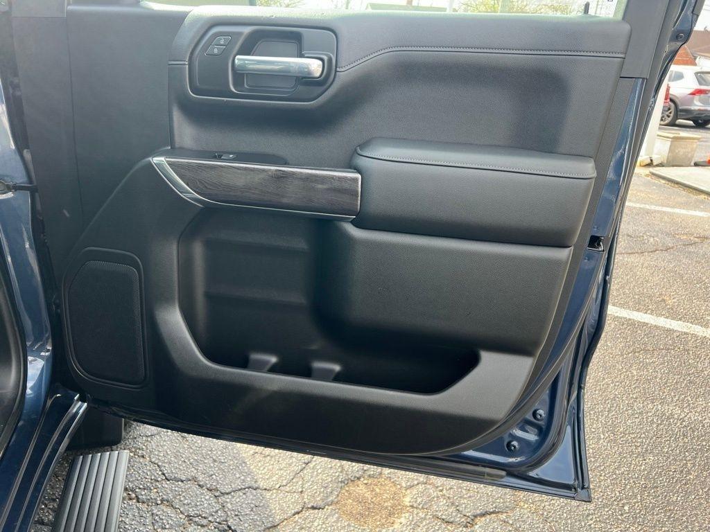 Chevrolet Silverado 1500 Limited LTZ Crew Cab 4WD 2022