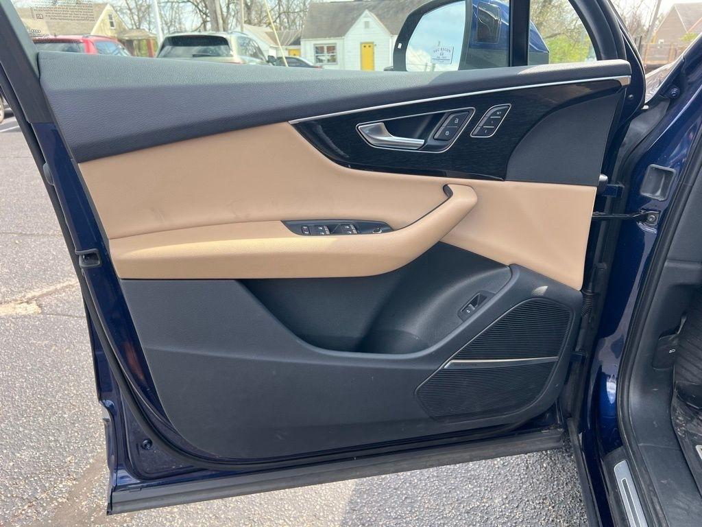 Audi Q7 Premium Plus 45 TFSI quattro 2021