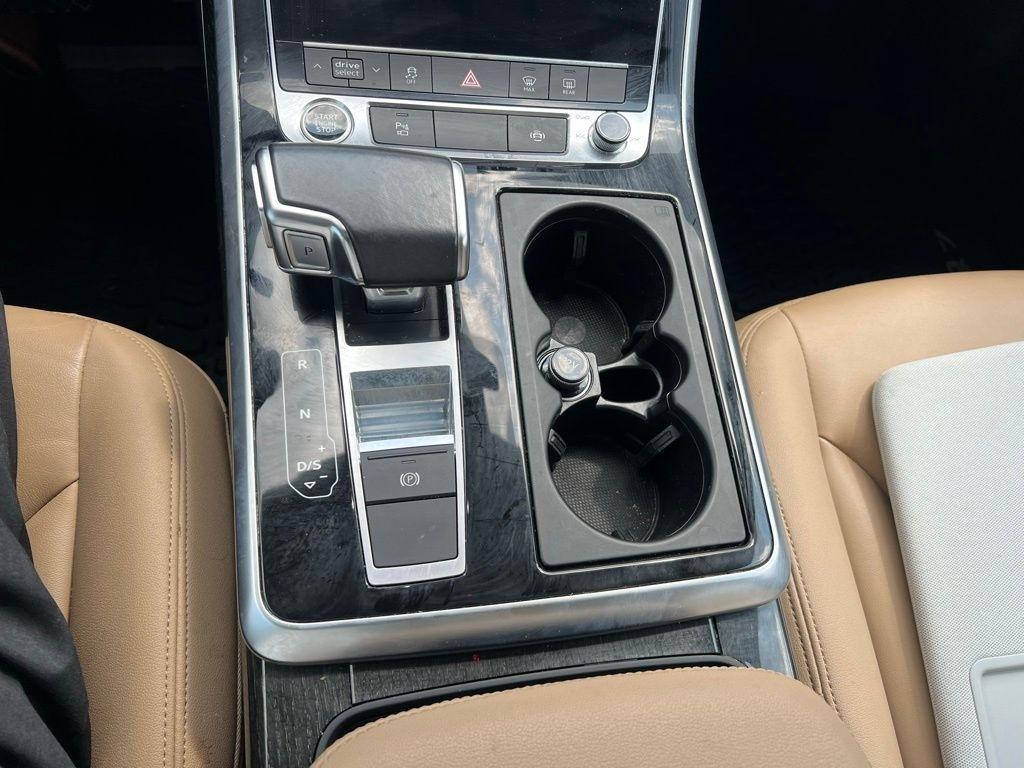 Audi Q7 Premium Plus 45 TFSI quattro 2021